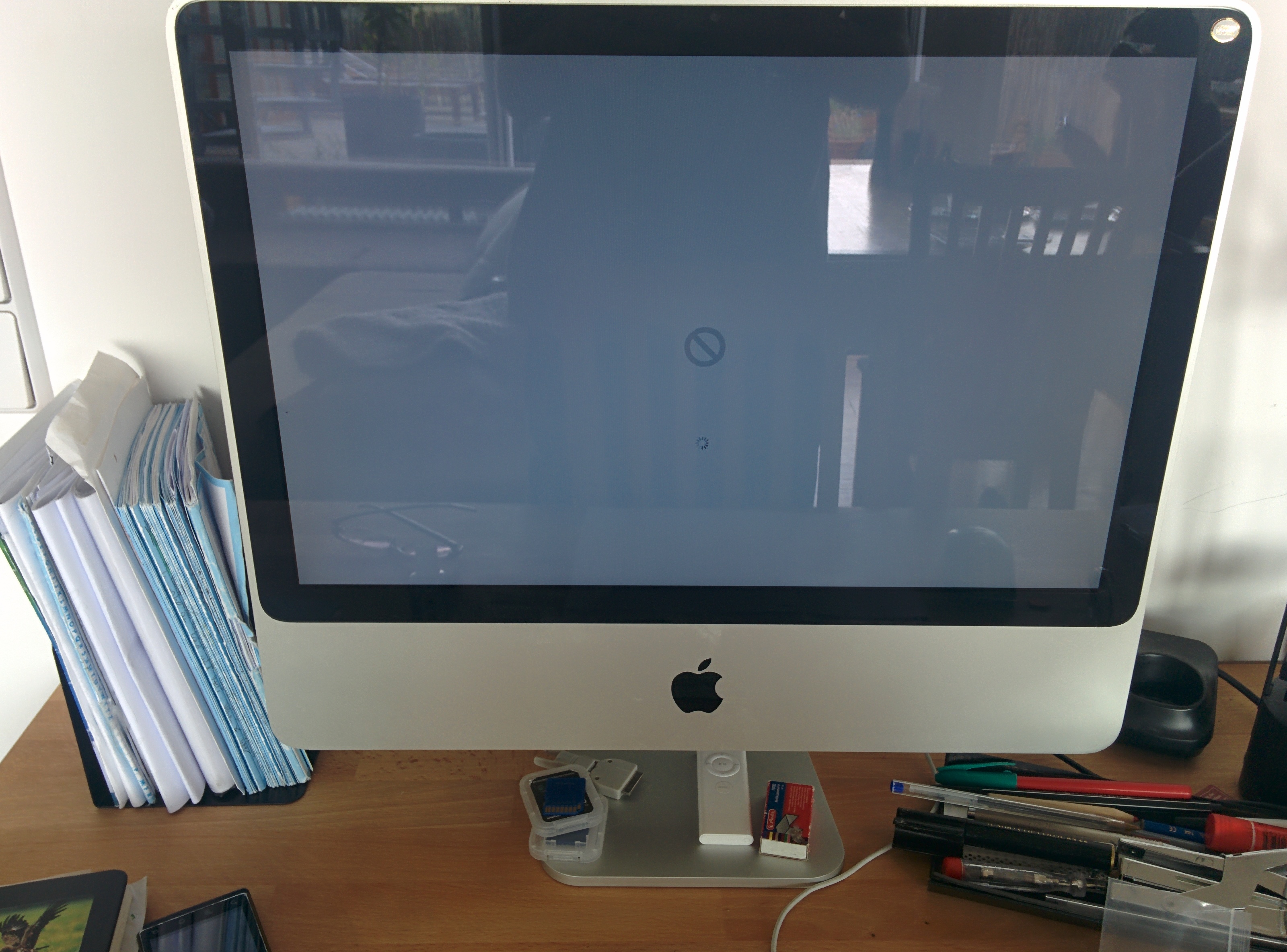 Apple iMac startet nicht richtig (white screen) (Fehler, Error)