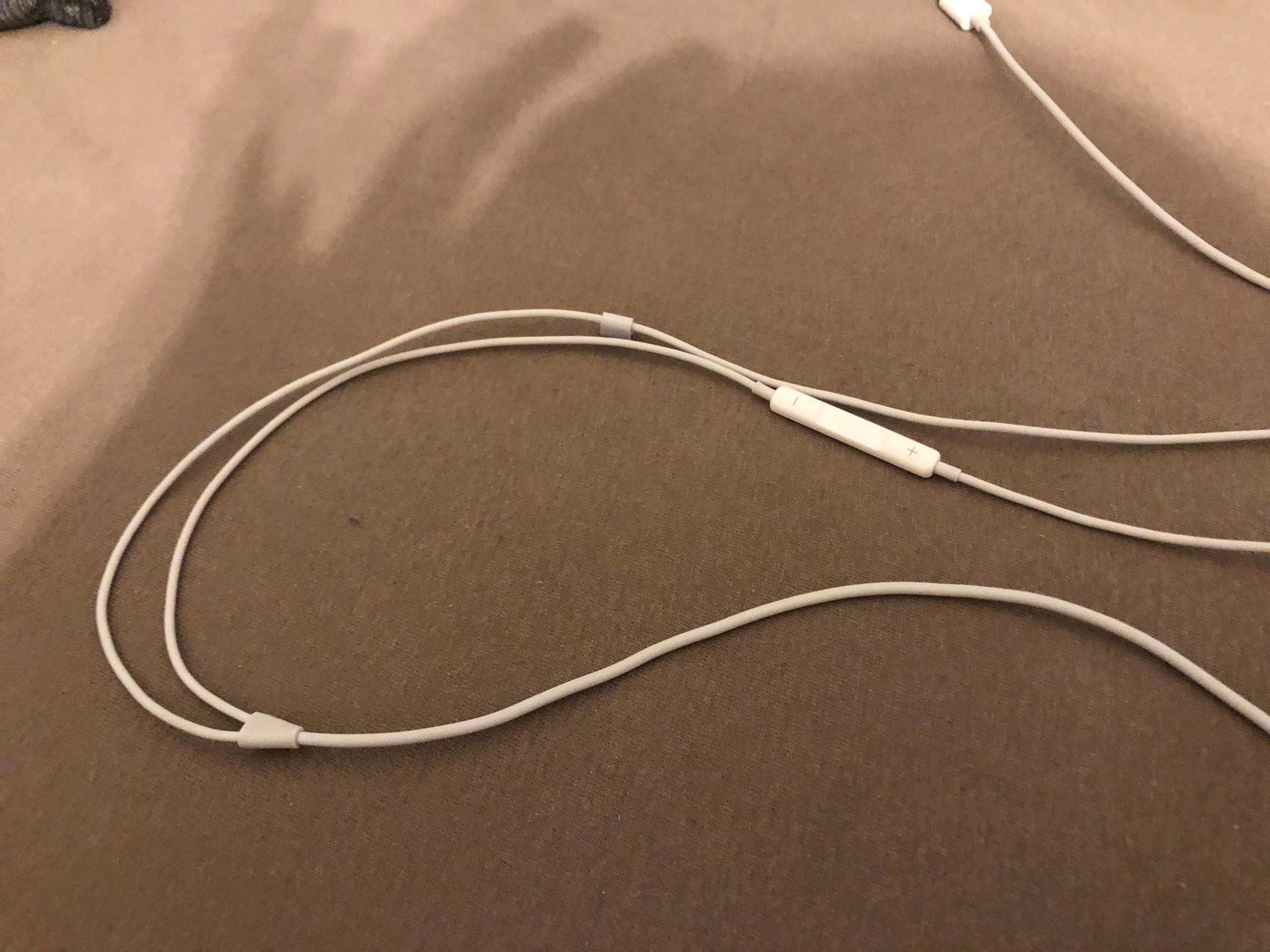 Apple Kopfhörer funktioniert nur einseitig? (defekt, keinton)