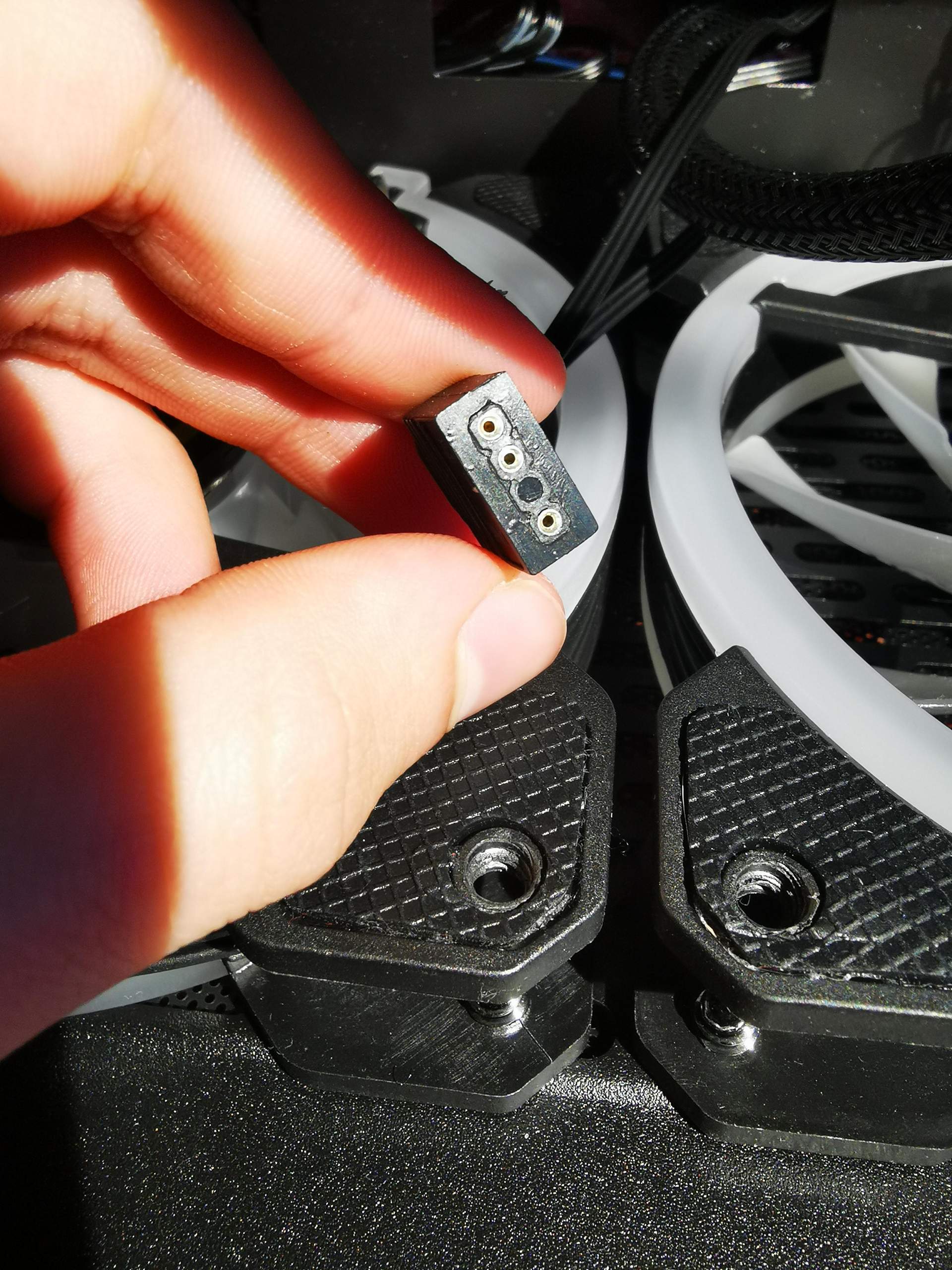 ARGB-Stecker verbinden? (Computer, Technik, PC)