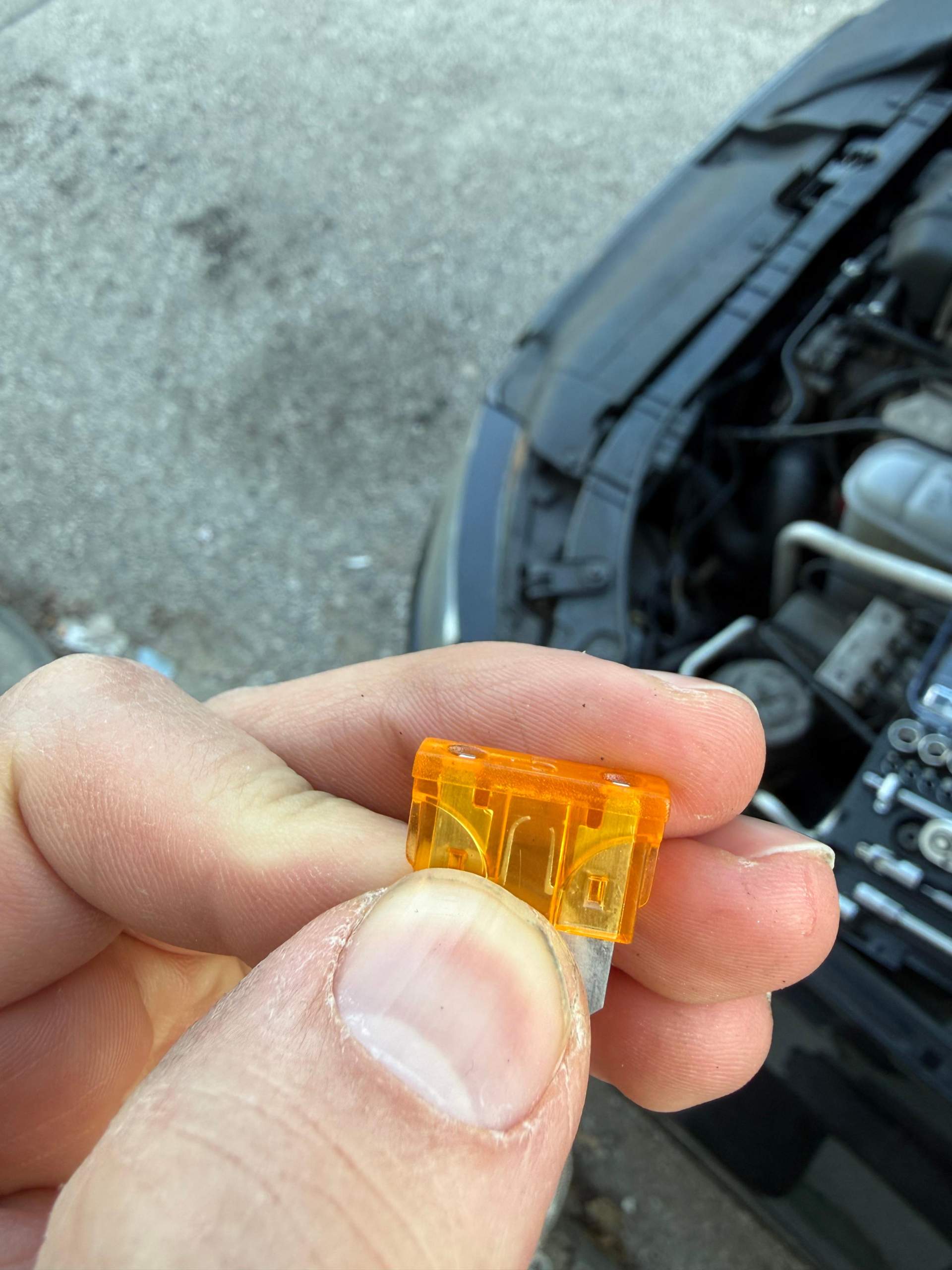 Audi S5 3.0tfsi 2010BJ. Kühler 1&2 ohne funktion? (Motor, Werkstatt)