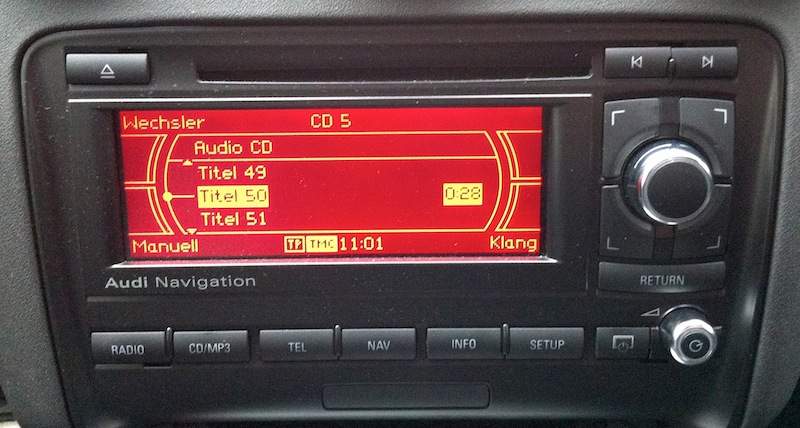 Audi TT 8J, Baujahr 2008 mit MMi Radio. Leider existiert keine