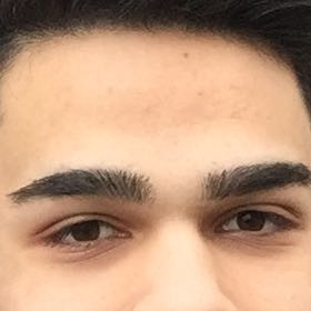 Augenbrauen Schief Ungleichmassig Und Einfach Nur Hasslich