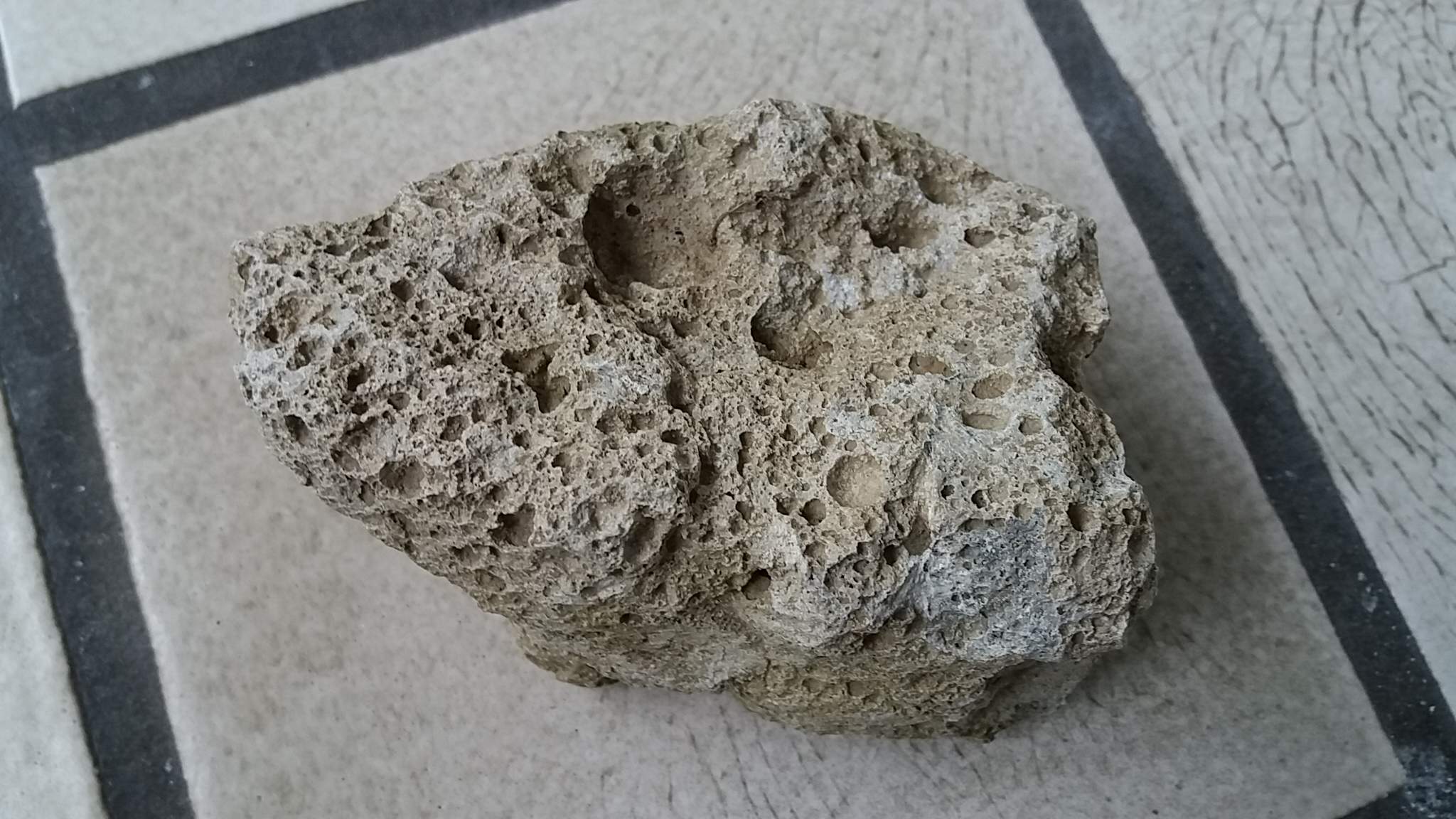 Aus Welchem Material Besteht Eine Urne