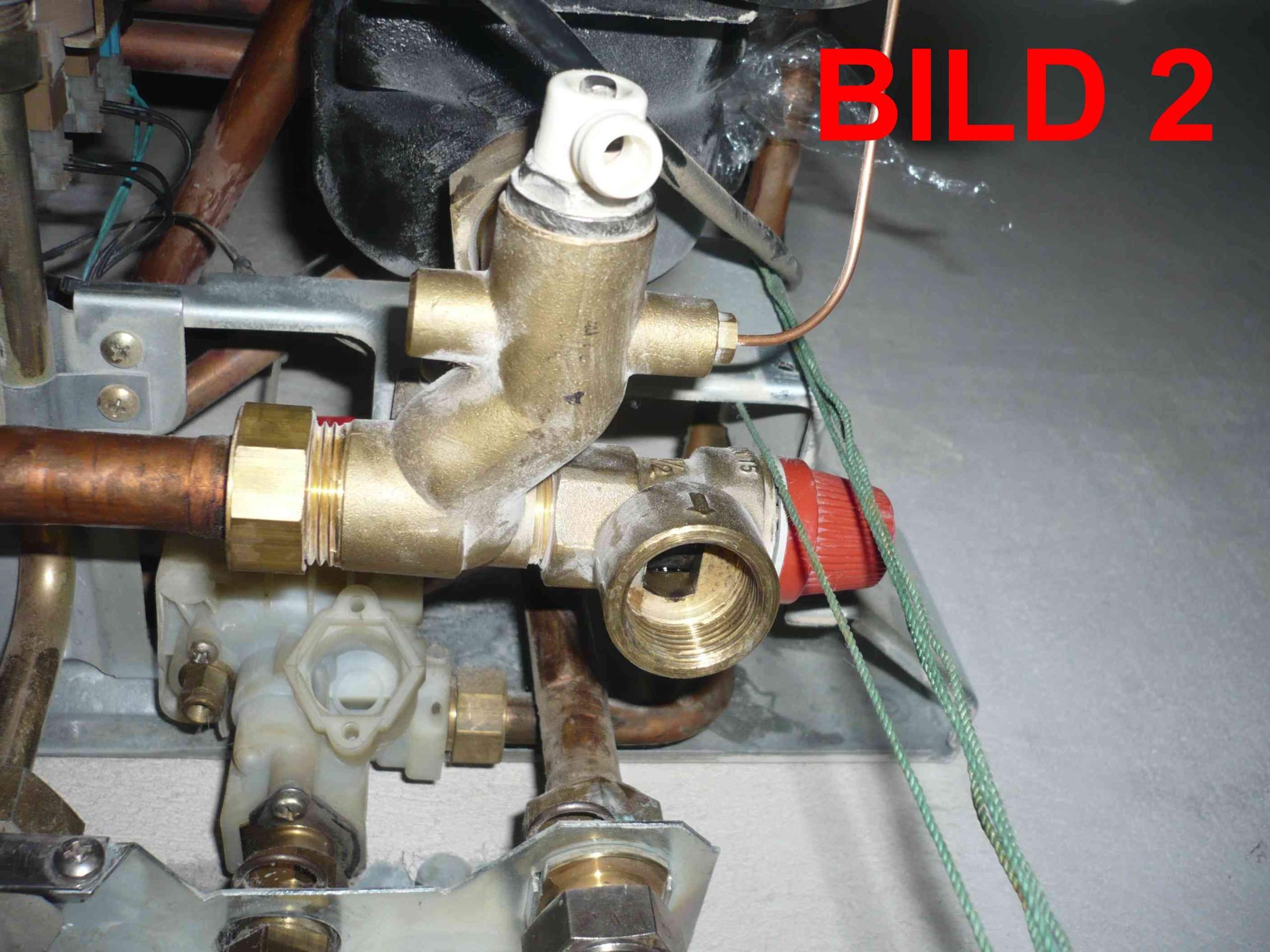 Ausdehnungsgefäß meiner GasKesseltherme Junkers Cerastar ZWR 185 AE 23 defekt? (Technik, Heizung)