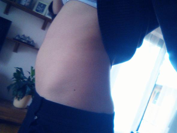 Babybauch Zu Klein Schwangerschaft Schwanger Bauch Babybauch Zu Klein Schwangerschaft Schwanger Bauch