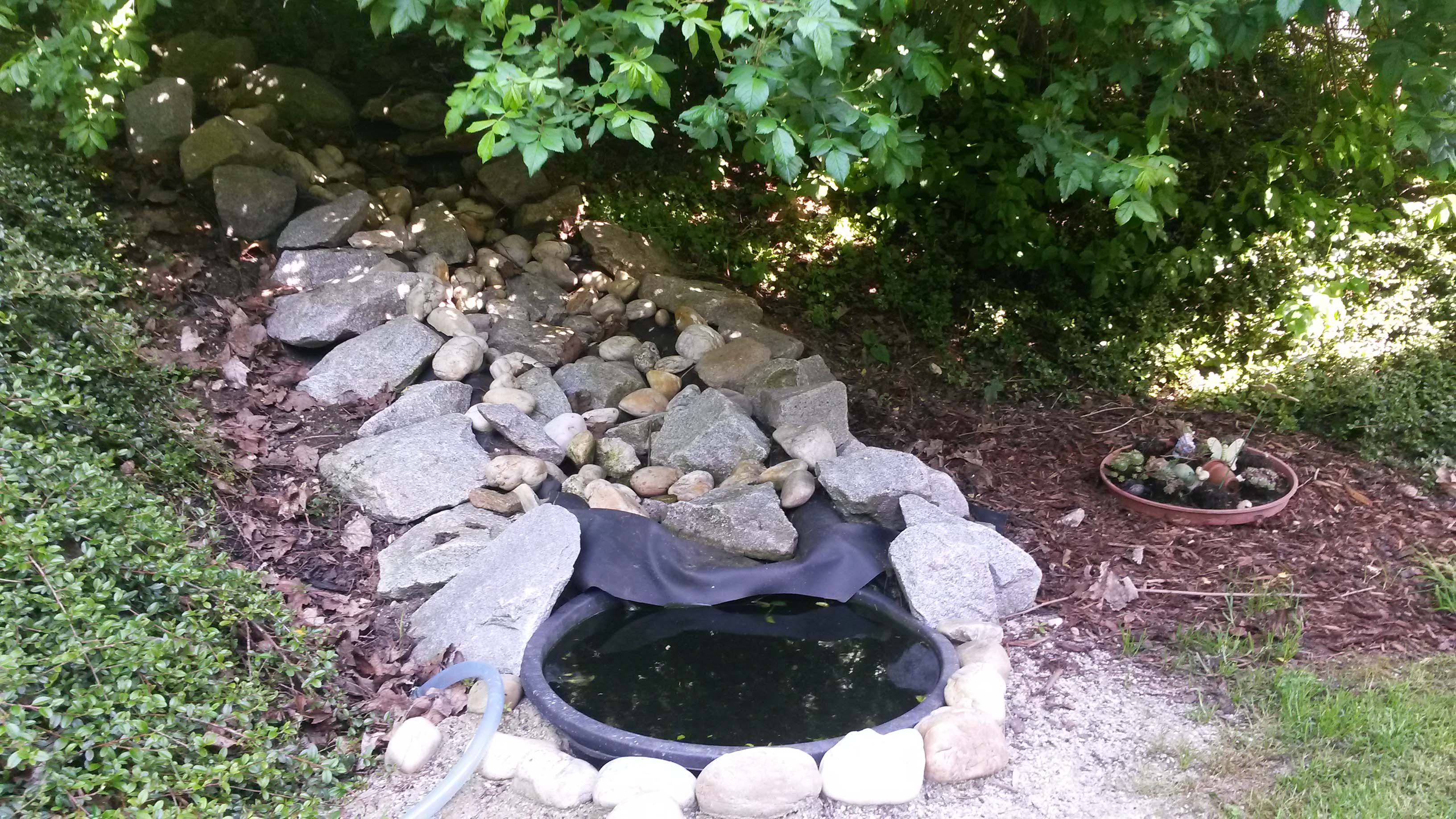 Bachlauf selber anlegen Verbesserungen und Tipps? (Wasser ...