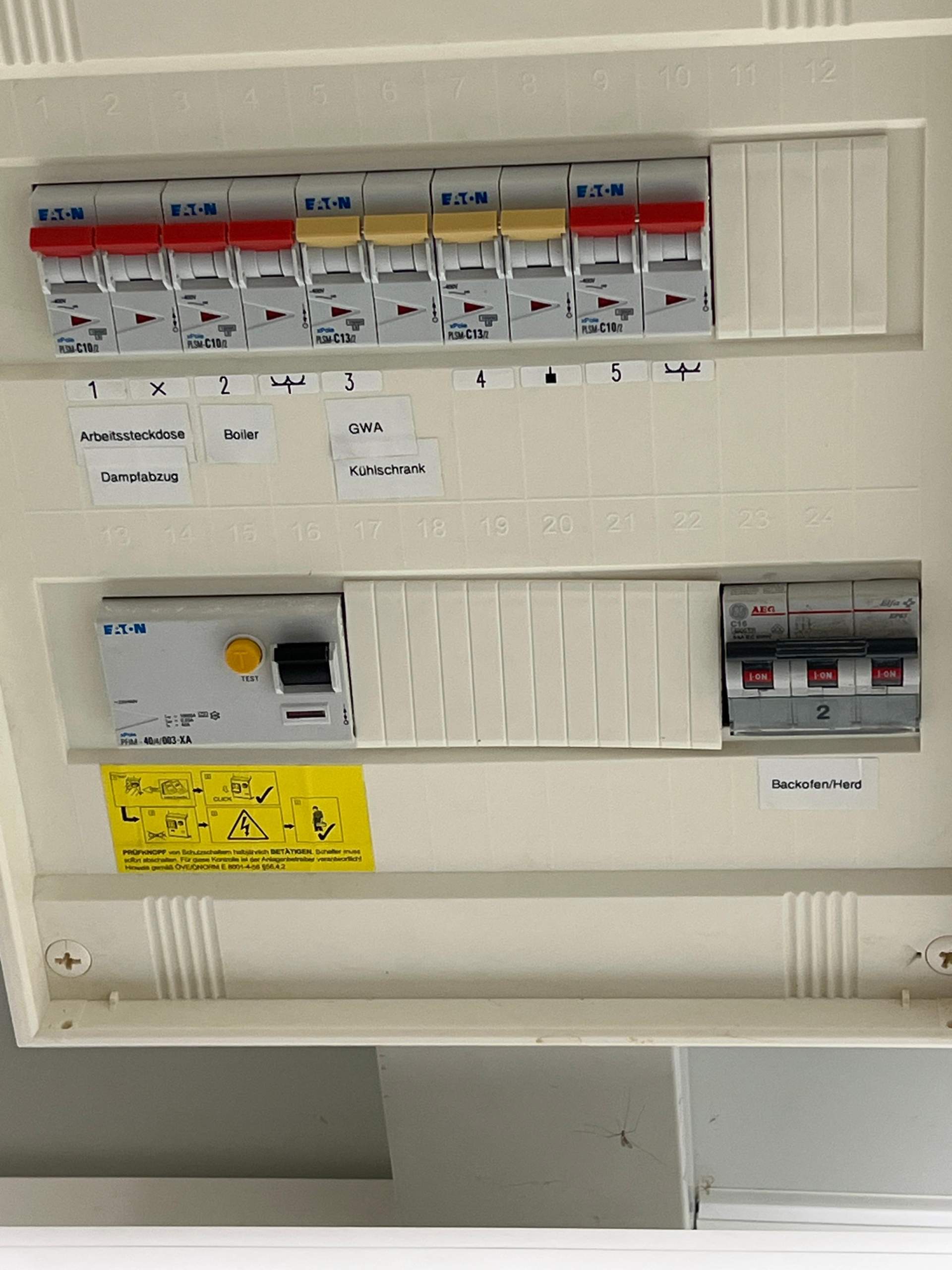 Backofen geht nicht an? (Strom, Elektrik, Küche)