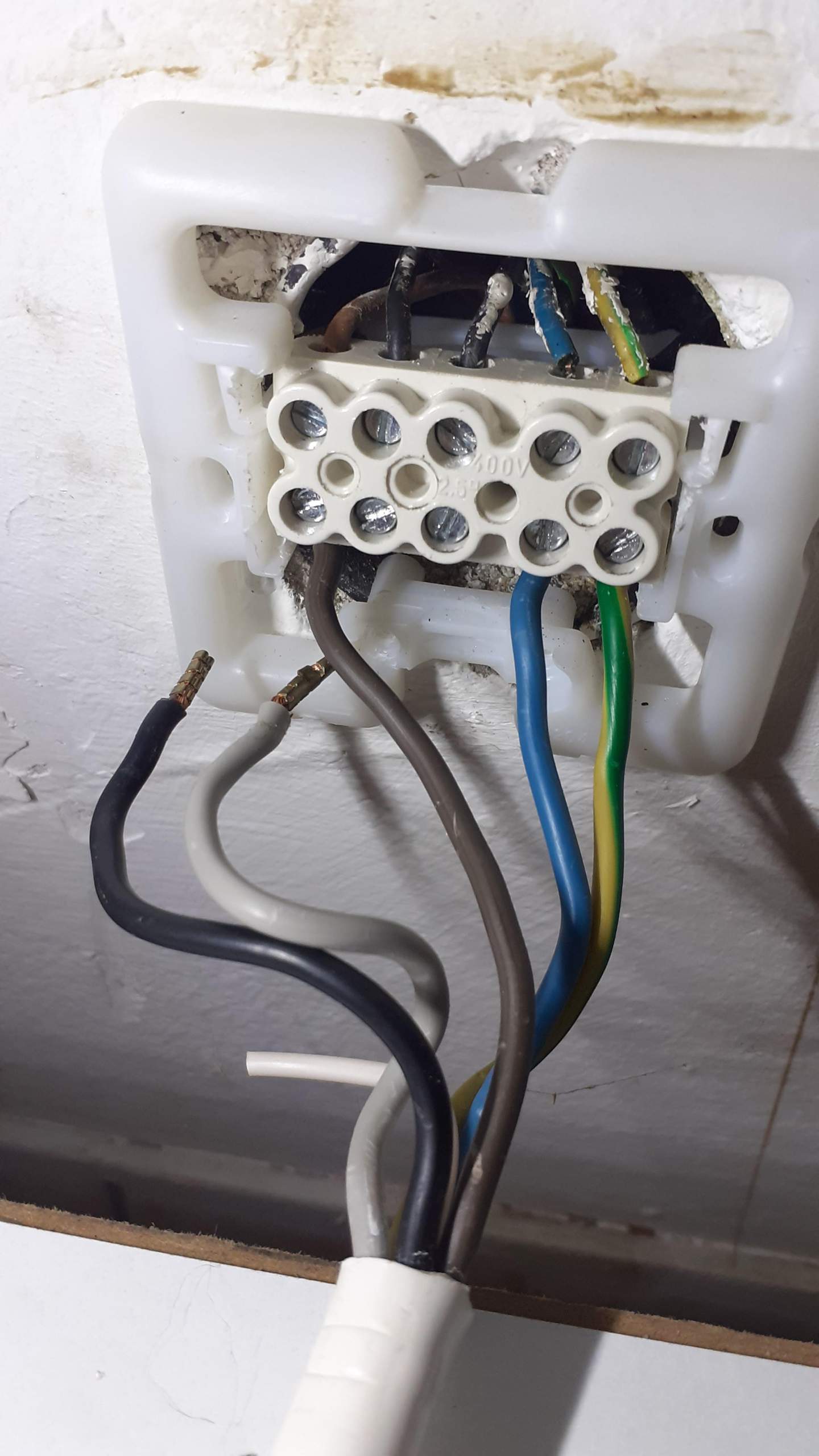 Backofen Herd Anschließen Welche Kabel? (Strom, Elektrik)
