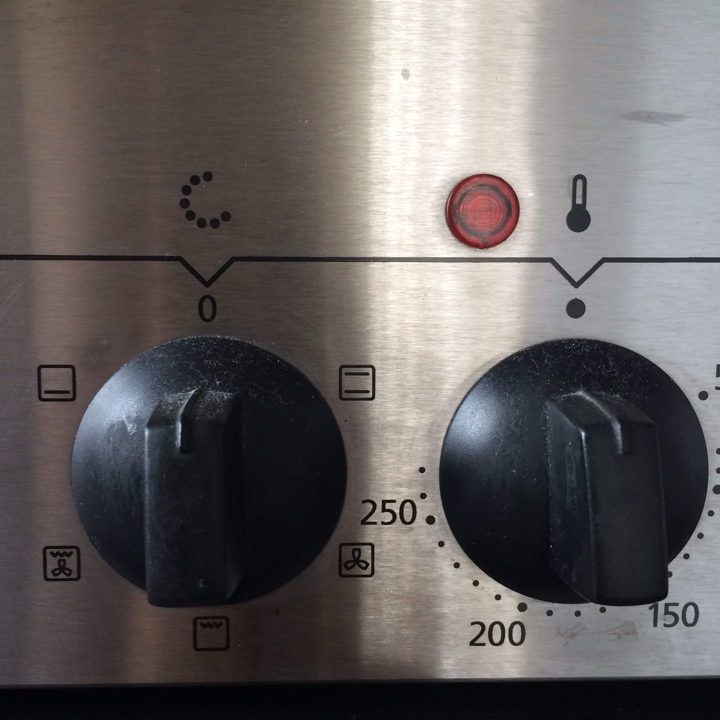 Wie Lange Brauchen Hähnchenflügel Im Backofen Umluft Backofen Umluft-Zeichen - Welches? (backen, Kuchen, Käsekuchen)