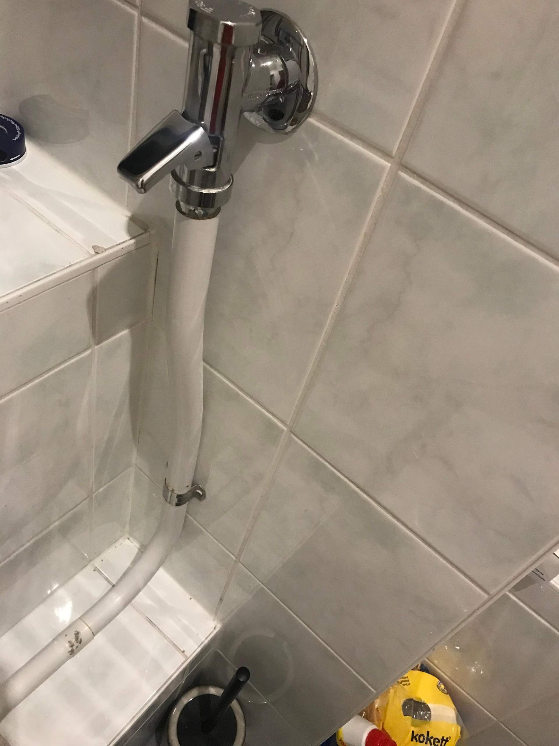 Nach Wievielen Jahren Muss Der Vermieter Das Bad Renovieren Bad Sanierung Zustimmung Vermieter hilfeeeee? (Beziehung, Badezimmer