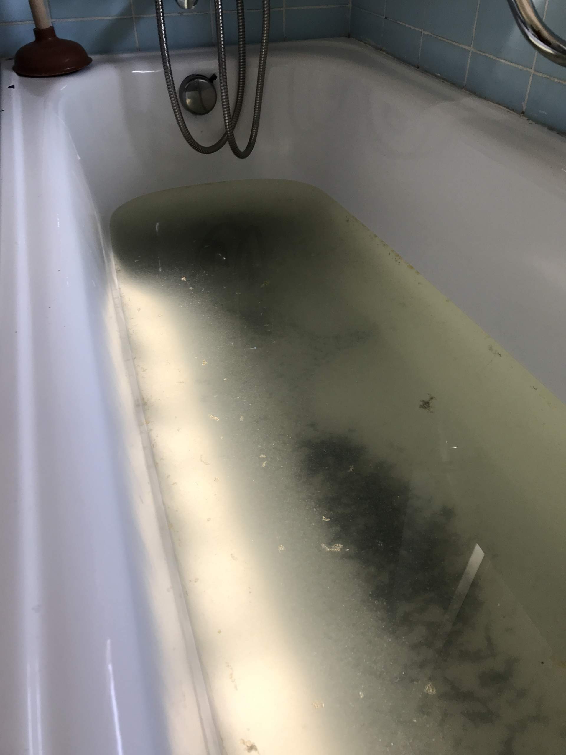 Badewanne verstopft, Hilfe!?