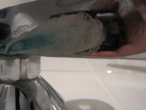 Meine Badewannenarmatur ist defekt. Was kann ich tun? (Installation