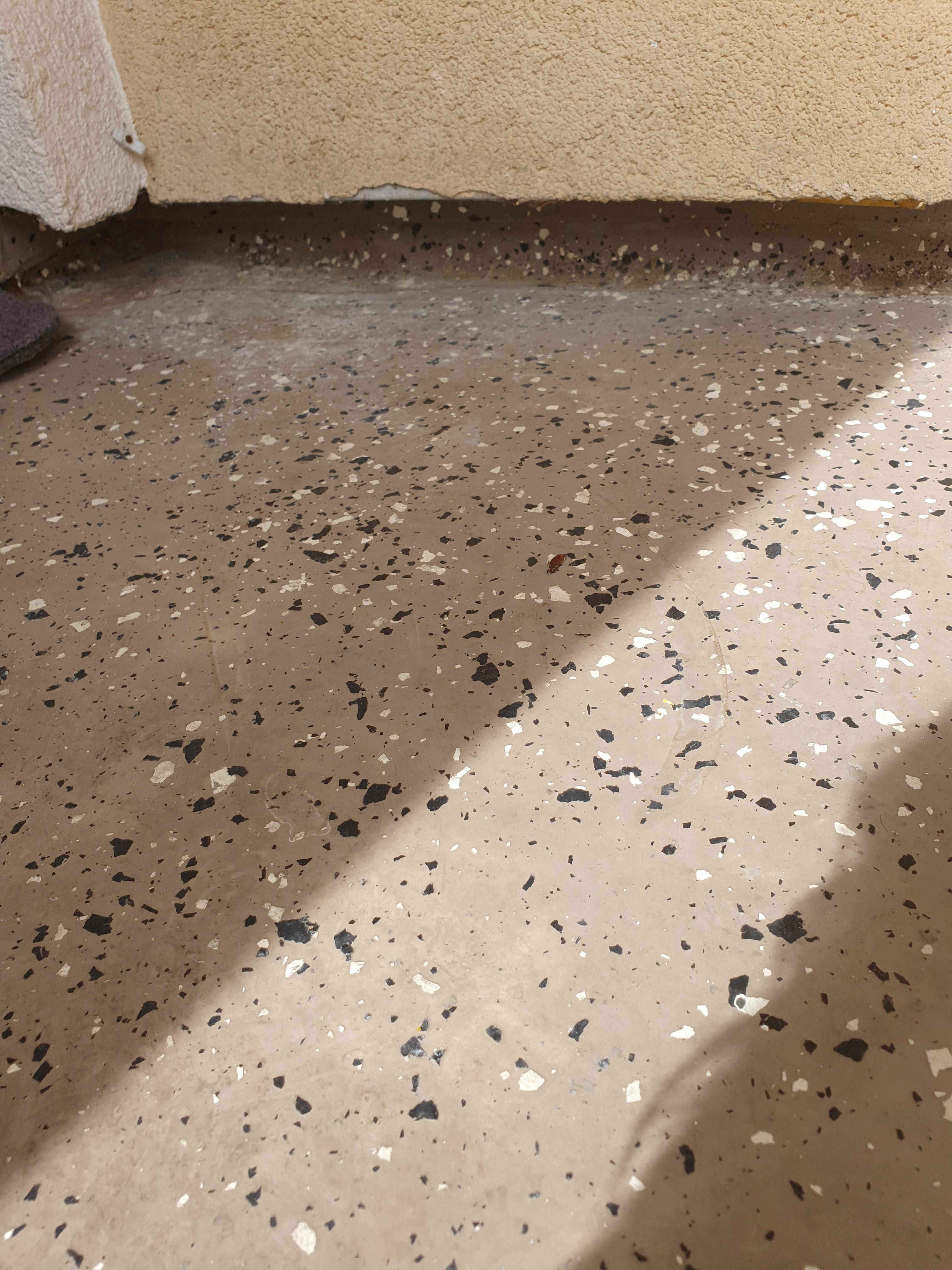 Balkon verschönern(Boden)?