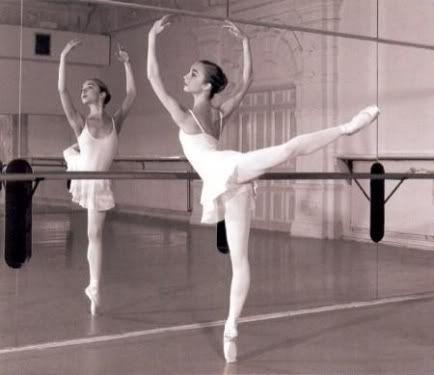 Ballett tanzendes Mädchen - (Ballett, Neuanfang, verlernen)