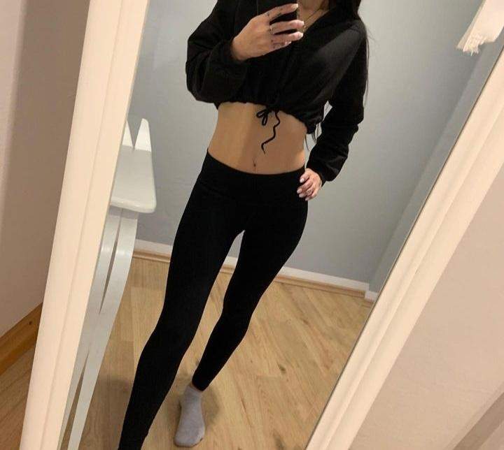 Bauchfreie Hoodies Im Winter M dchen Frauen K rper bauchfreie-hoodies-im-winter-m-dchen-frauen-k-rper
