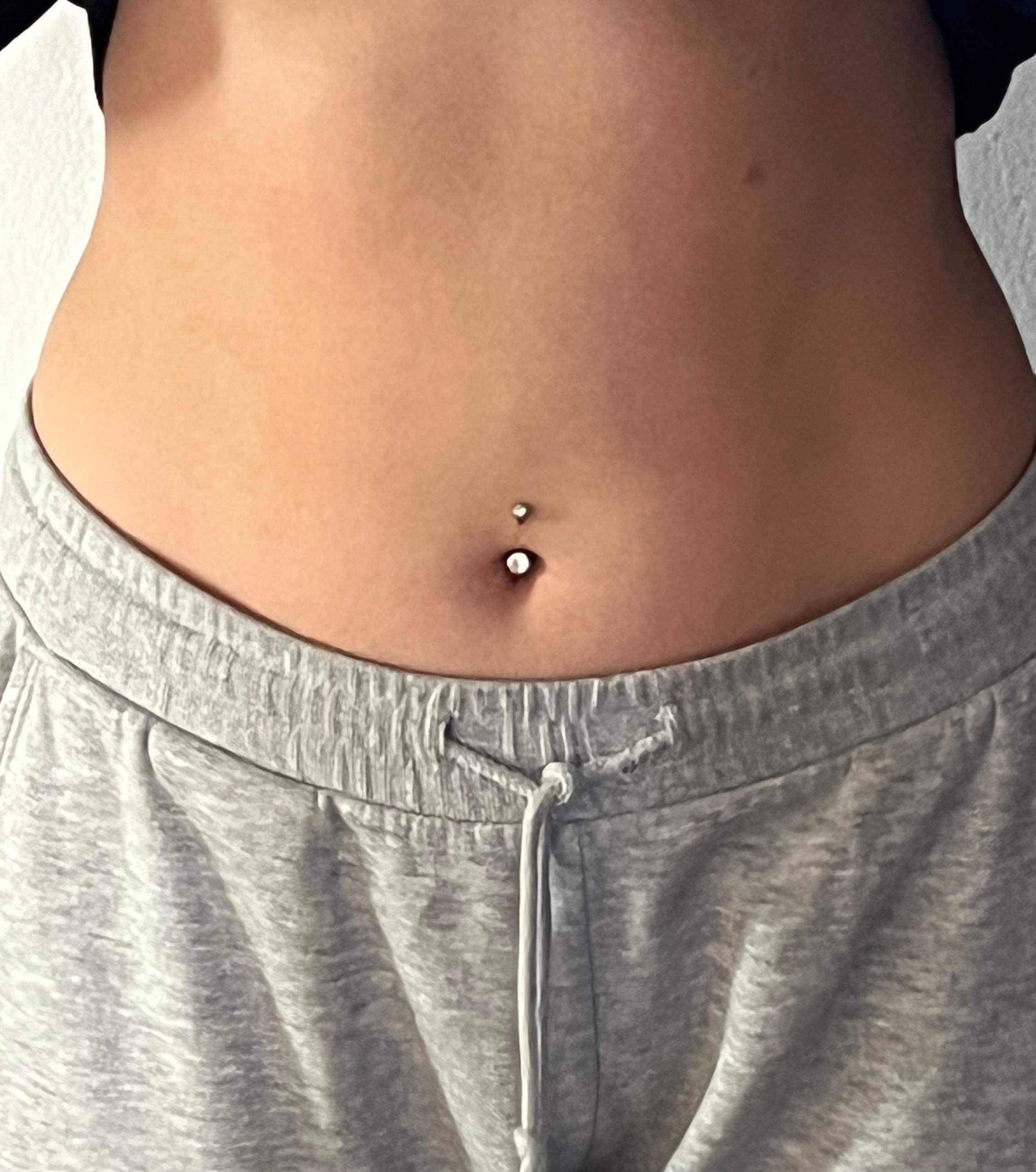 Bauchnabelpiercing Schief Gestochen Piercing Bauchnabel Piercing Stechen 