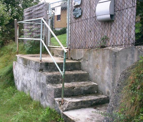 Treppe im September 2009 - (Recht, Wohnung, Reparatur)