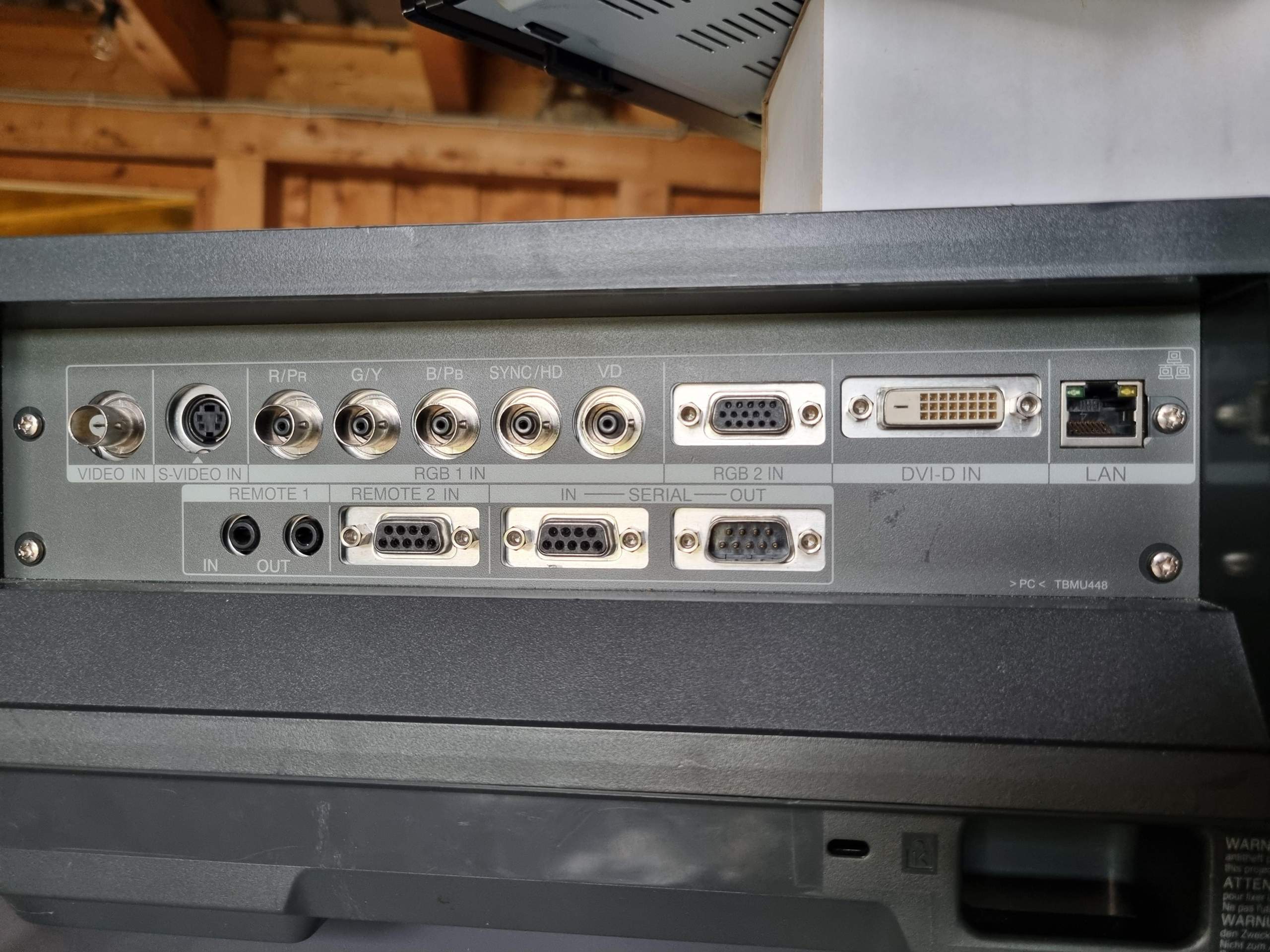 Woran Erkenne Ich Das Mein Fernseher Einen Receiver Hat Beamer erkennt TV-Receiver nicht? (Fernsehen, Kabel, HDMI)