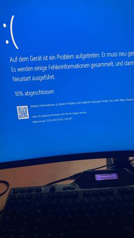 Bei meinem Computer erscheint beim Hochfahren permanent ein Blue Screen mit einer Fehlermeldung, mein PC schafft es nicht mal in das Windows Automatische…?