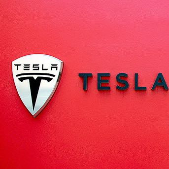Tesla elektro autos - (Auto, Arbeit, Beruf)