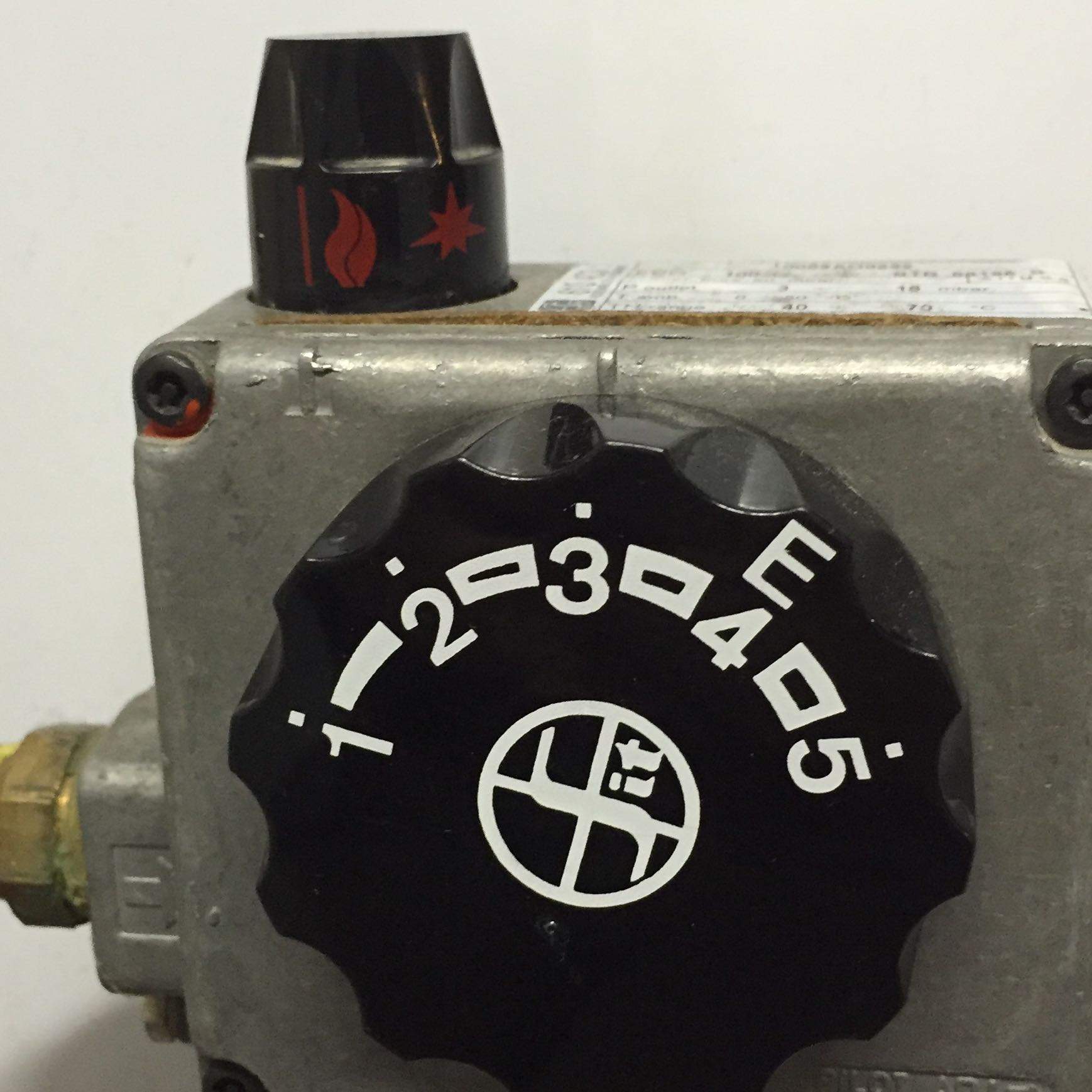 Bei Vailant Boiler die Flamme ausgegangen wieder anmachen? (Technik, Wasser, Warmwasser)