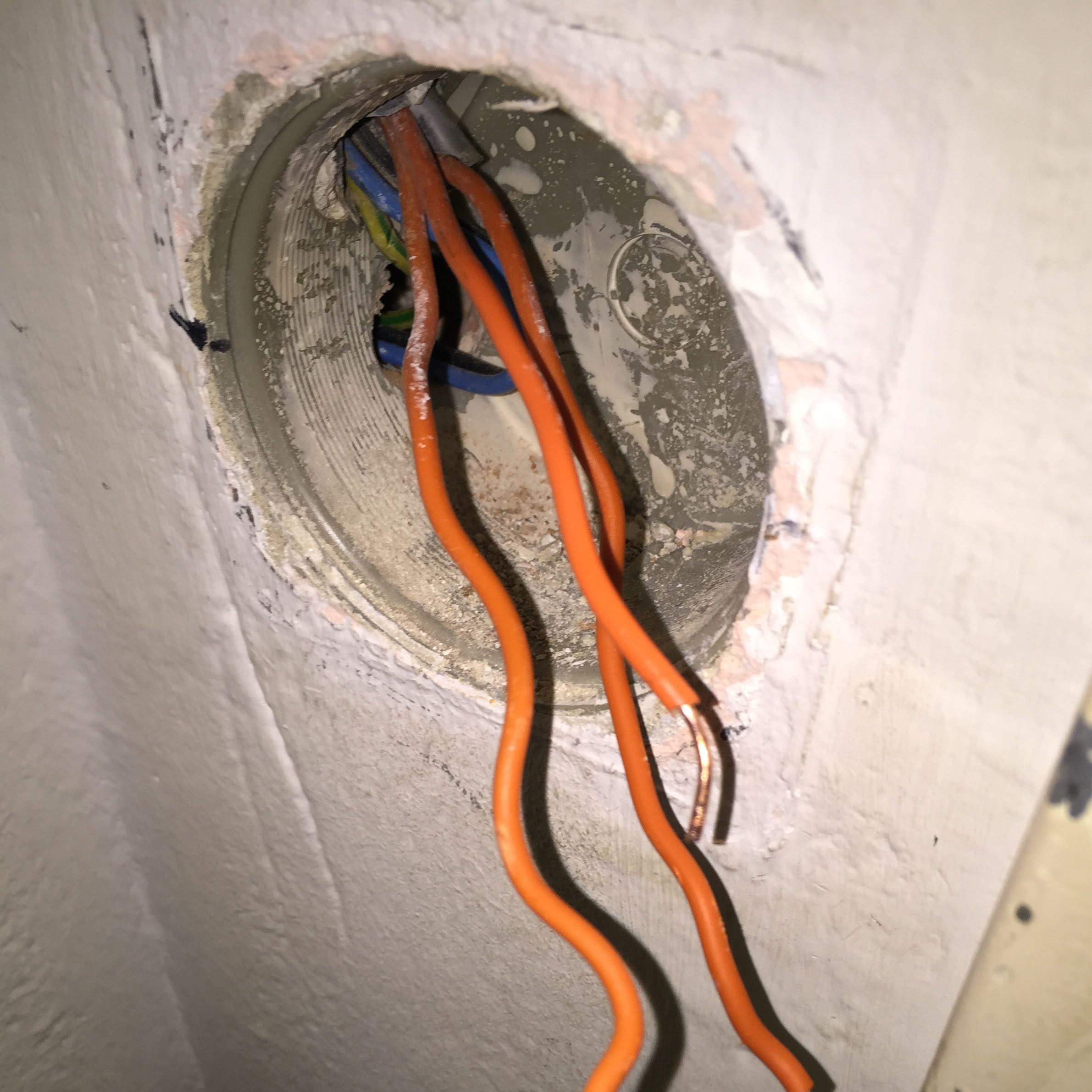 Bewegungsmelder funktioniert nicht? (Elektronik, Elektrik, Licht)