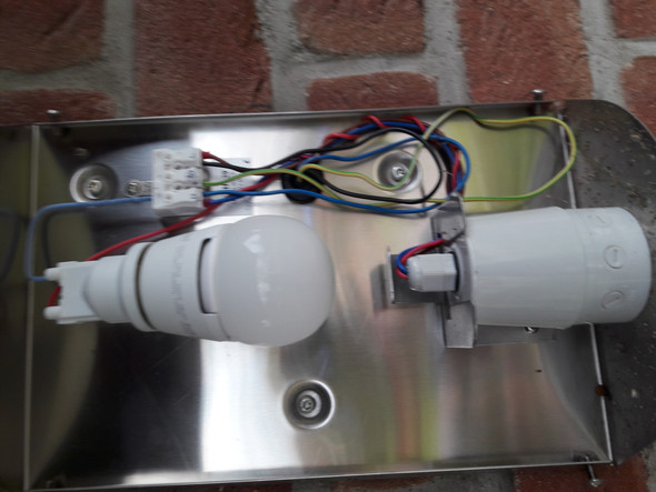 Bewegungsmelder Umgehen Ausschalten Elektronik Lampe Elektriker Bewegungsmelder Umgehen Ausschalten Elektronik Lampe Elektriker
