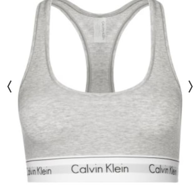 Bh Unter Diesem Bustier Tragen Calvin Klein Sport Bh
