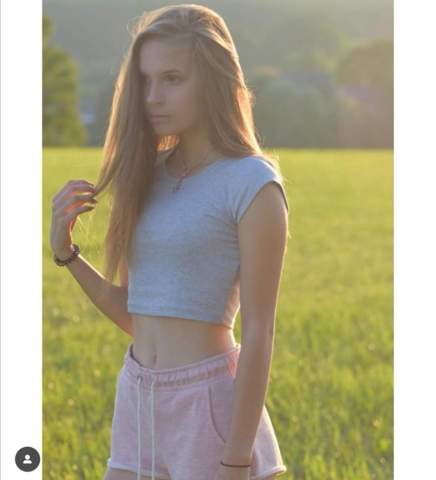 Bin ich hübsch oder hässlich bitte ehrliche Antworten? (hübsche mädchen)