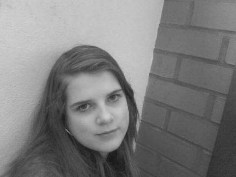 - (Beauty, Aussehen)