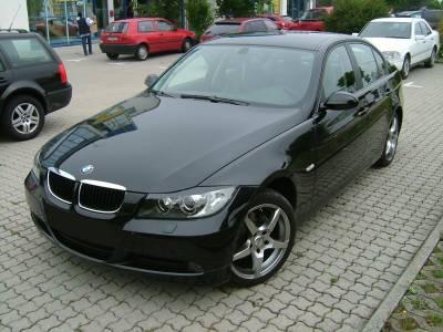 BMW E90 320i - (Auto, BMW, Benzin)
