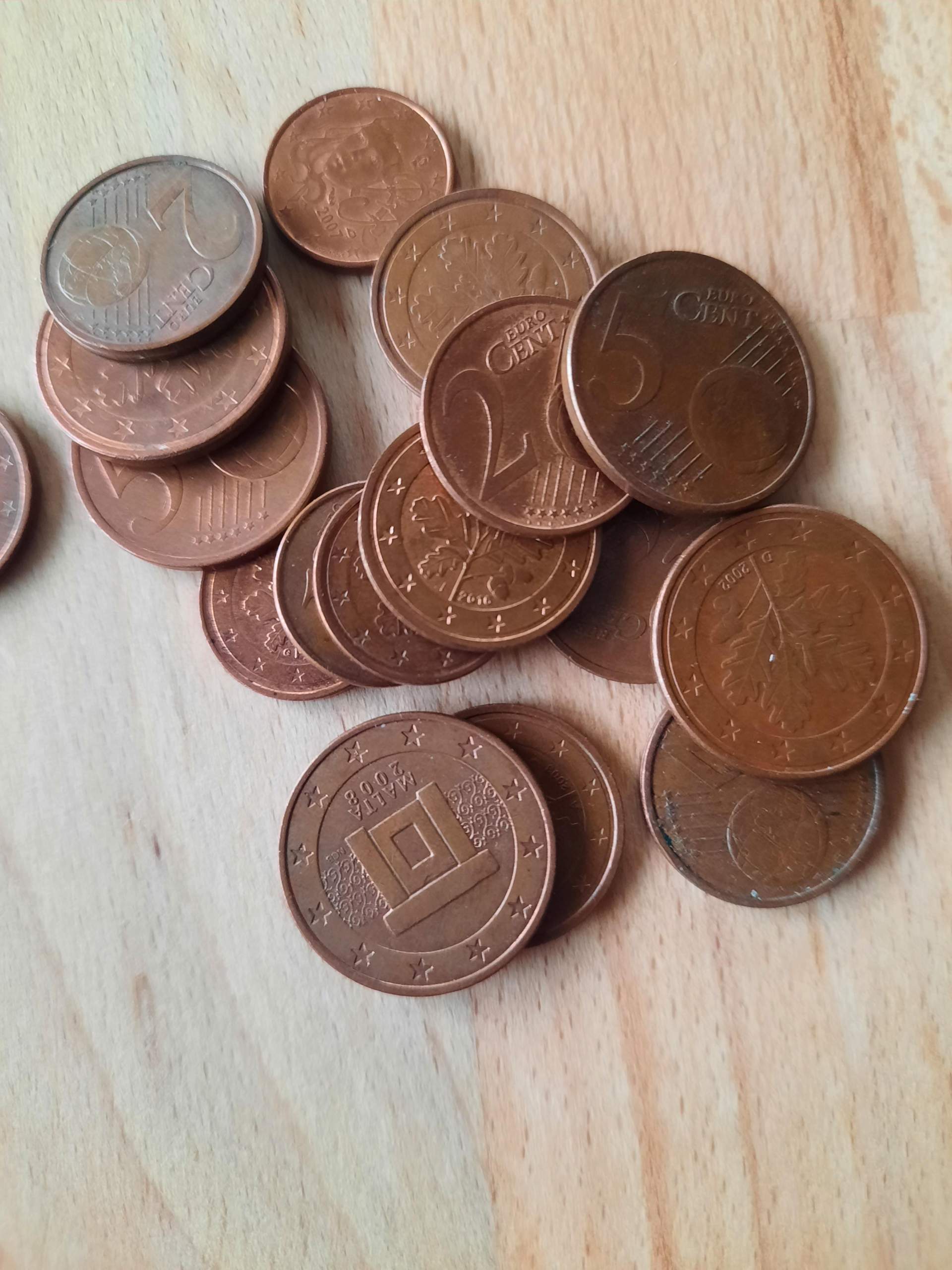 Bitcoins - Könntet ihr euch die Kryptowährung als Zahlungsmittel der  Zukunft vorstellen? (Geld, Menschen, Geschichte)