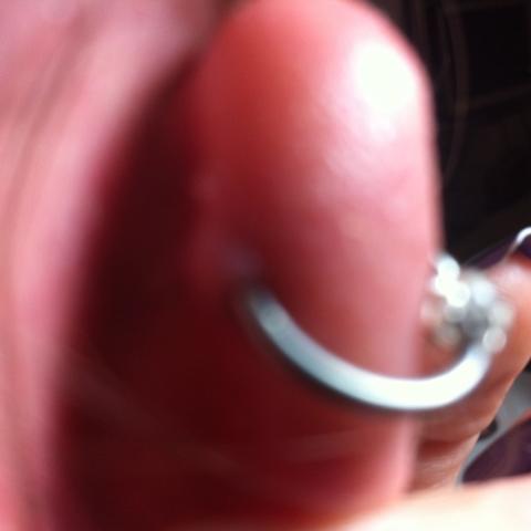 Man erkennt leider nicht so viel:/ - (Piercing, Helix, Wildfleisch)