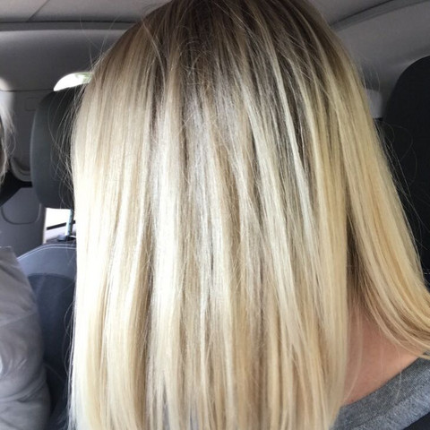 Blonde Haare Nur Mit Einem Silbershampoo Graustichig Bekommen