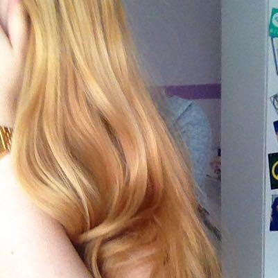 Meine jetzige Haarfarbe  - (Haare, Friseur, Haarfarbe)