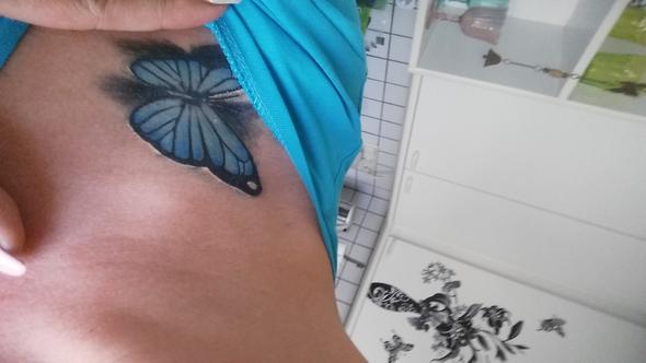 - (Tattoo, Farbe Blowout)
