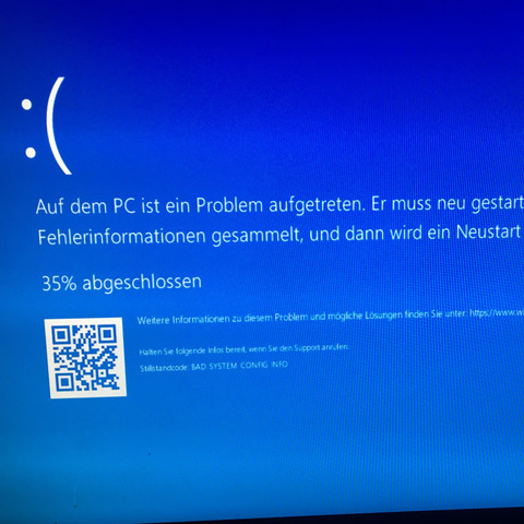 Bluescreen - (Computer, Windows, ssd)