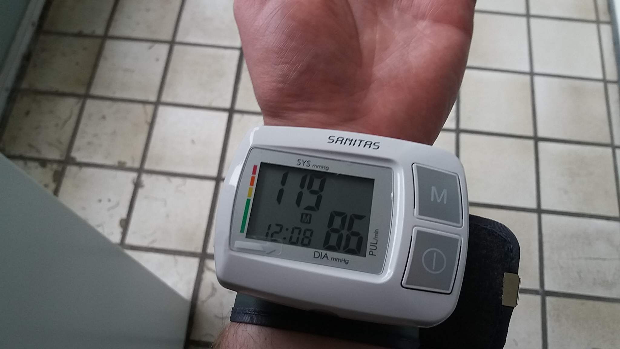 Blutdruck 119 86 Diastolischer Wert Zu Hoch Medizin Und Gesundheit Bluthochdruck Rr Blutdruck 119 86 Diastolischer Wert Zu Hoch Medizin Und Gesundheit Bluthochdruck Rr