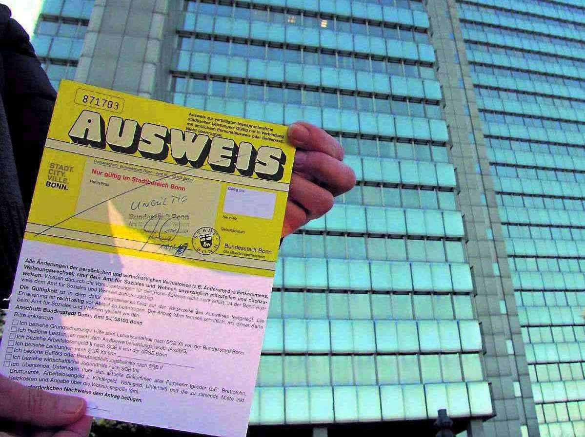 Muss Man Immer Einen Ausweis Dabei Haben