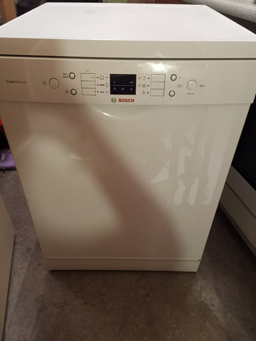 Bosch Geschirrspuler Kaum Wasserdruck Technik Technologie Geschirrspuelmaschine