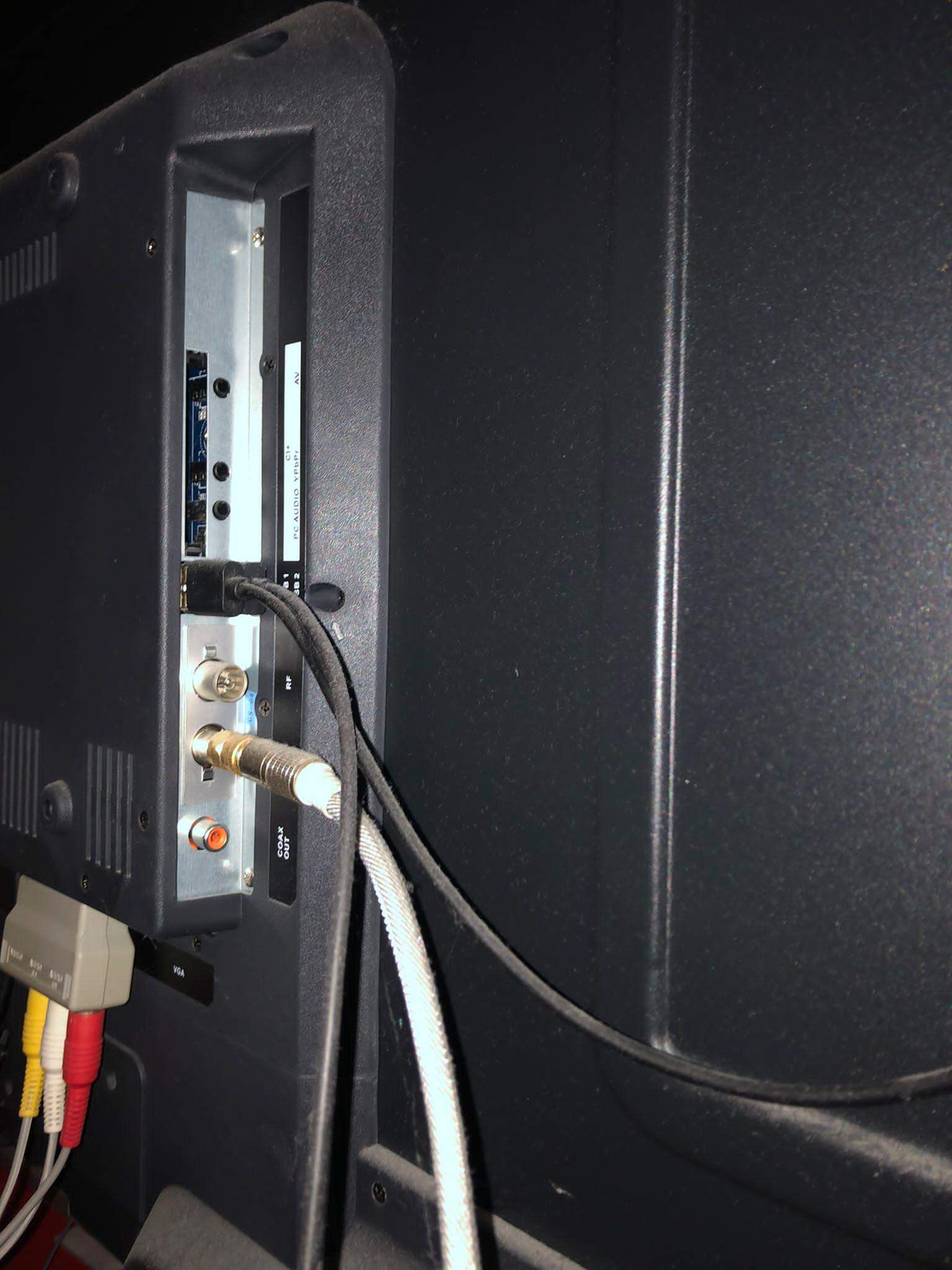 Boxen mit Fernseher verbinden? (Technik, Hardware, Audio)