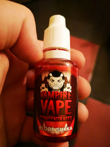 - (Liquid, Vapen)