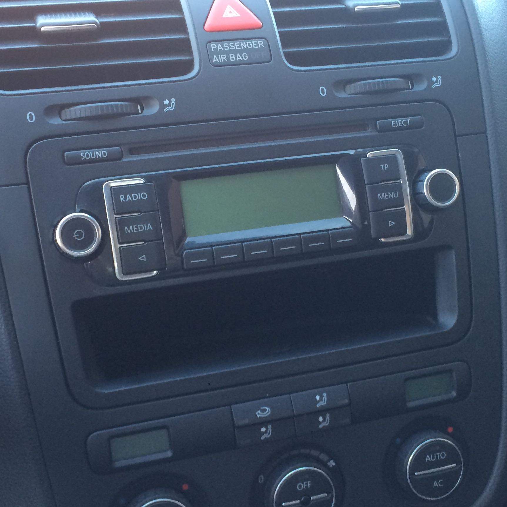 Brauche ich noch andere Kabel um das Radio in dem Golf 5