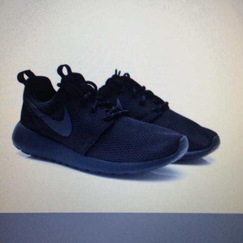 rosherun - (Nike, Jordan, MAX)