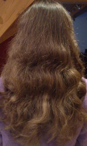 braune haare blau tonen blondierung rosa