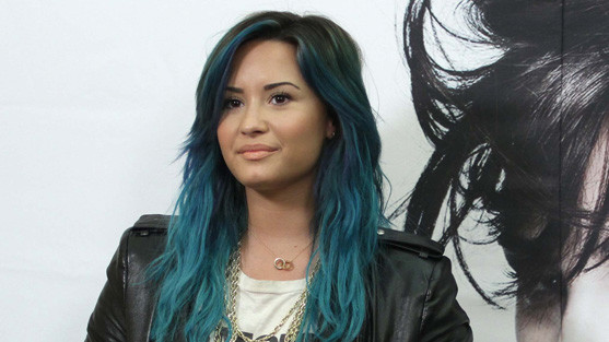 Braune Spitzen Blau Farben Haare Haarfarbe Braun