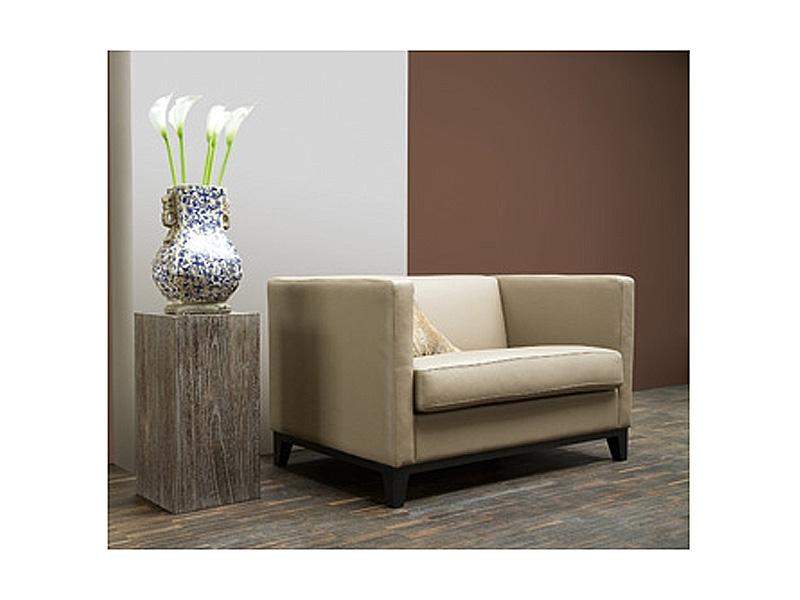 Braune Wandfarbe und Birken Möbel? (Farbe, Wand)