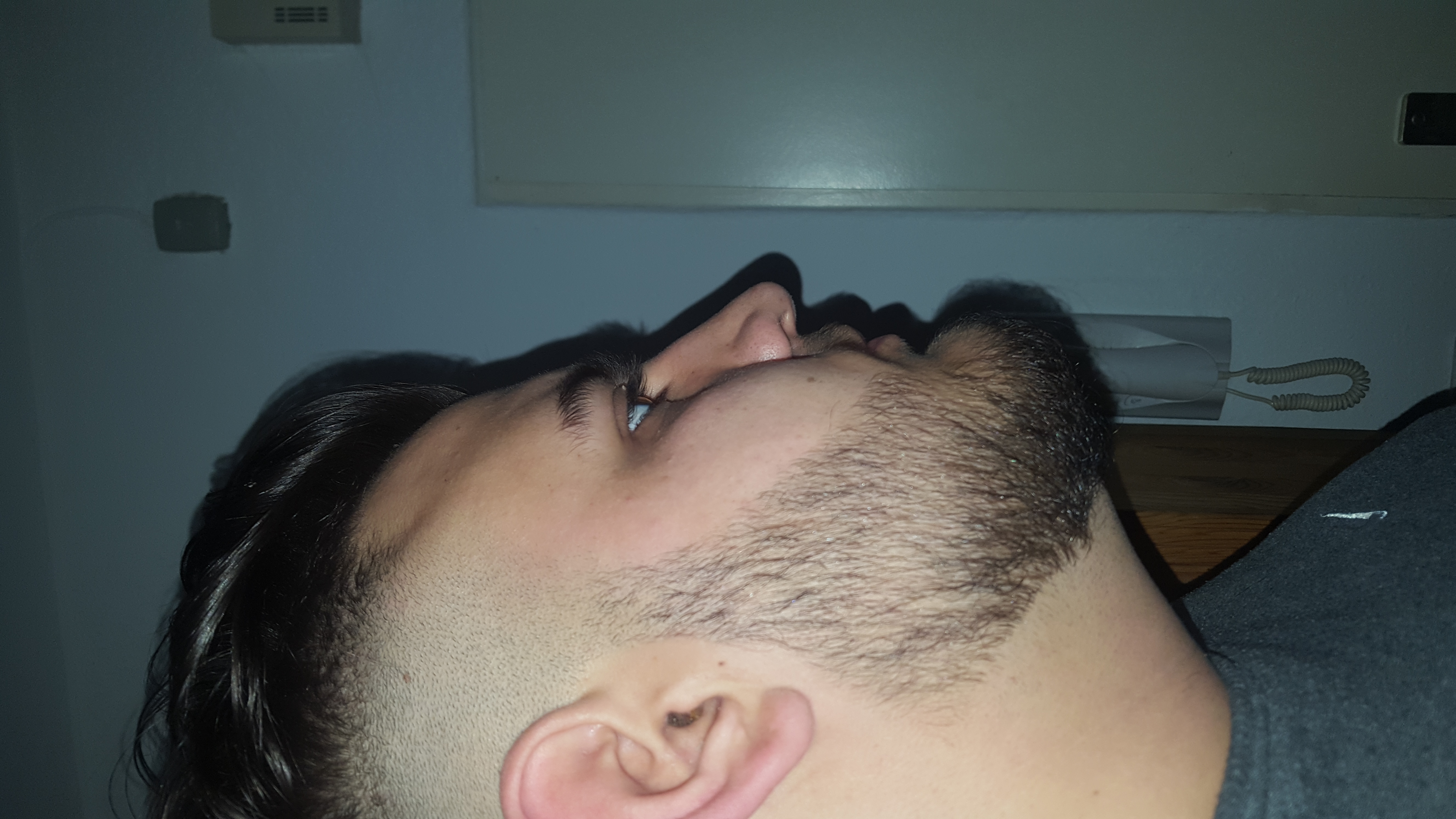 Bringt Färben was? (Friseur, Bart, Bartwuchs) Bringt Färben was? (Friseur, Bart, Bartwuchs)