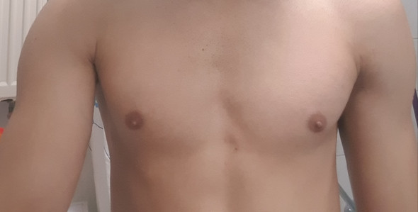 Brust Ist Kleiner Als Der Andere Korper Wachstum Brust Ist Kleiner Als Der Andere Korper Wachstum