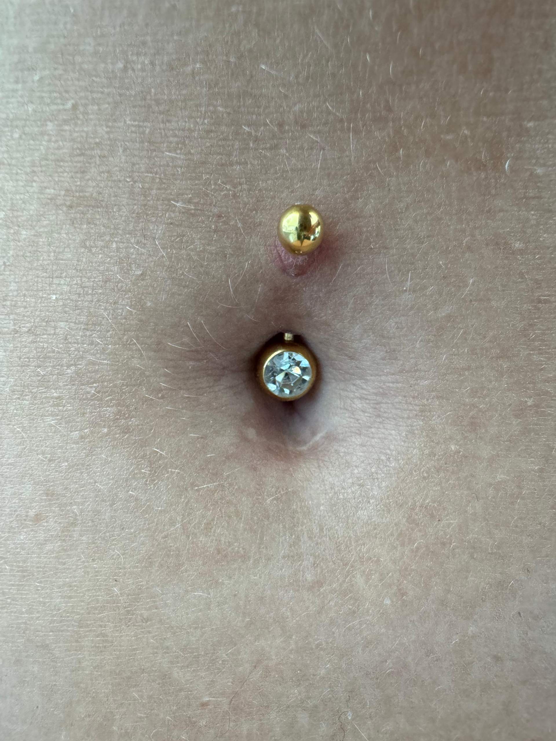 Bauchnabelpiercing am rauswachsen? (Körper, Aussehen, Piercing)